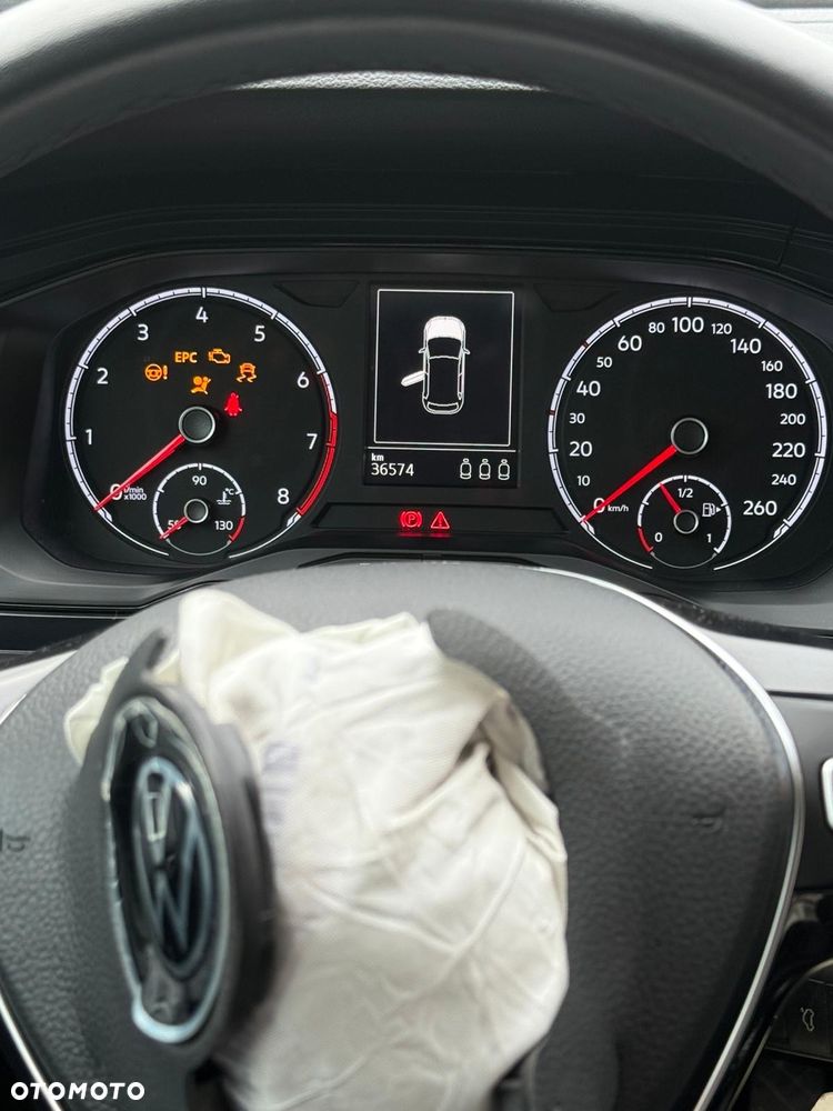 Volkswagen Polo 1.0 TSI - 19