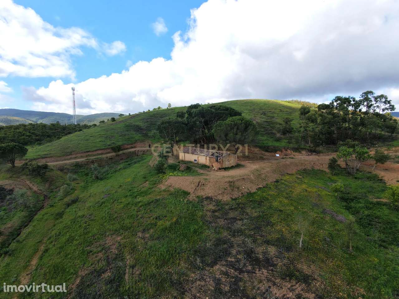 Ruína de 81m2 + Terreno de 3,7ha | Perto de Praia do Carvalhal - Grande imagem: 3/8