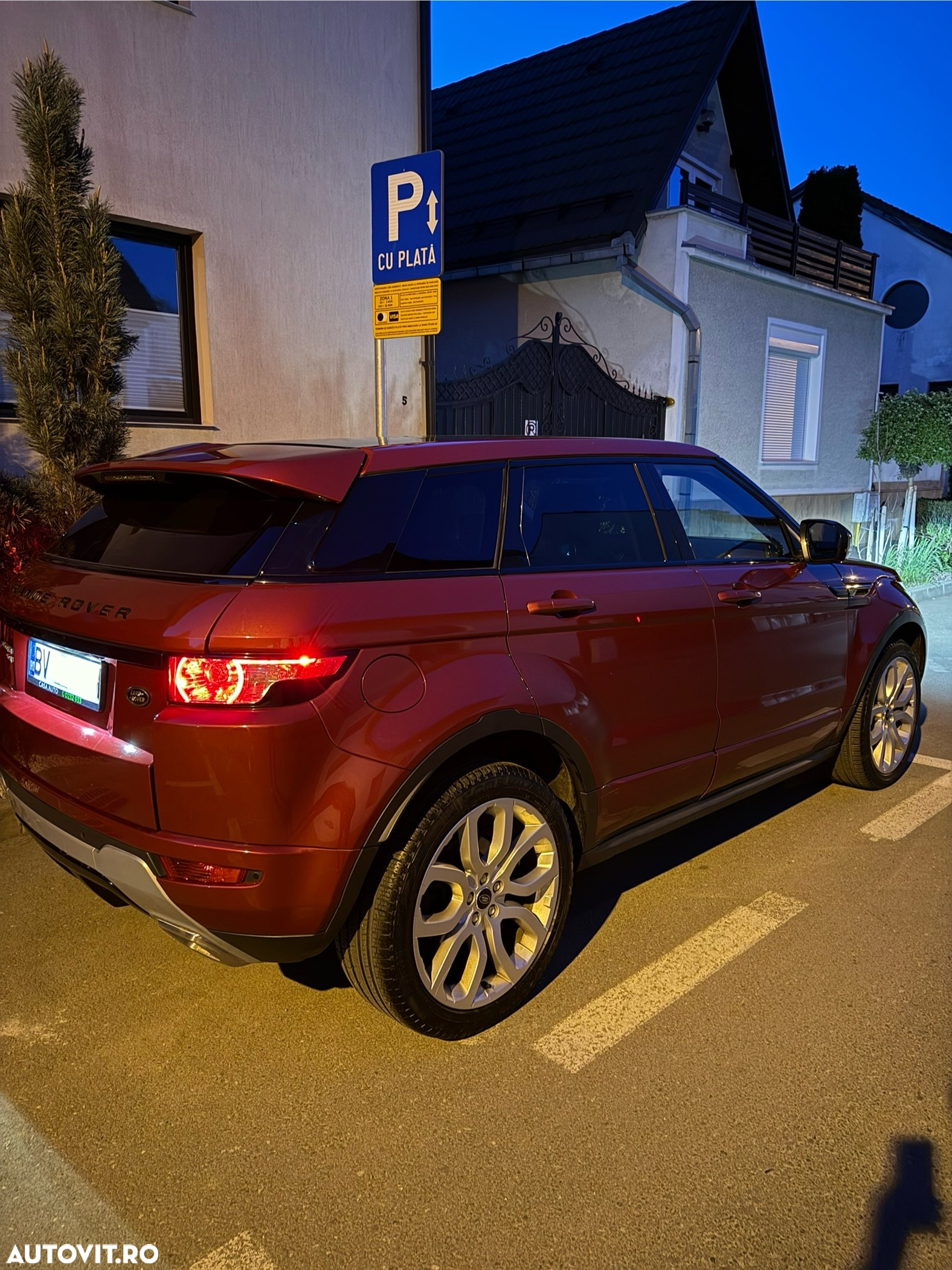 Land Rover Range Rover Evoque - 18