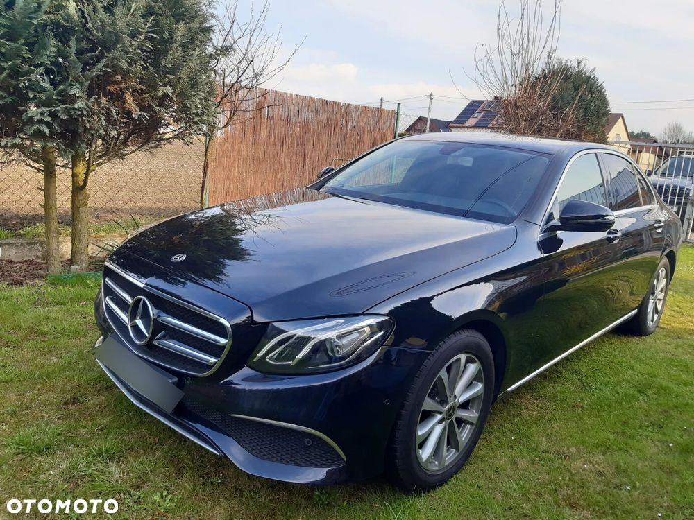 Mercedes-Benz Klasa E 200 d 9G-TRONIC - 1