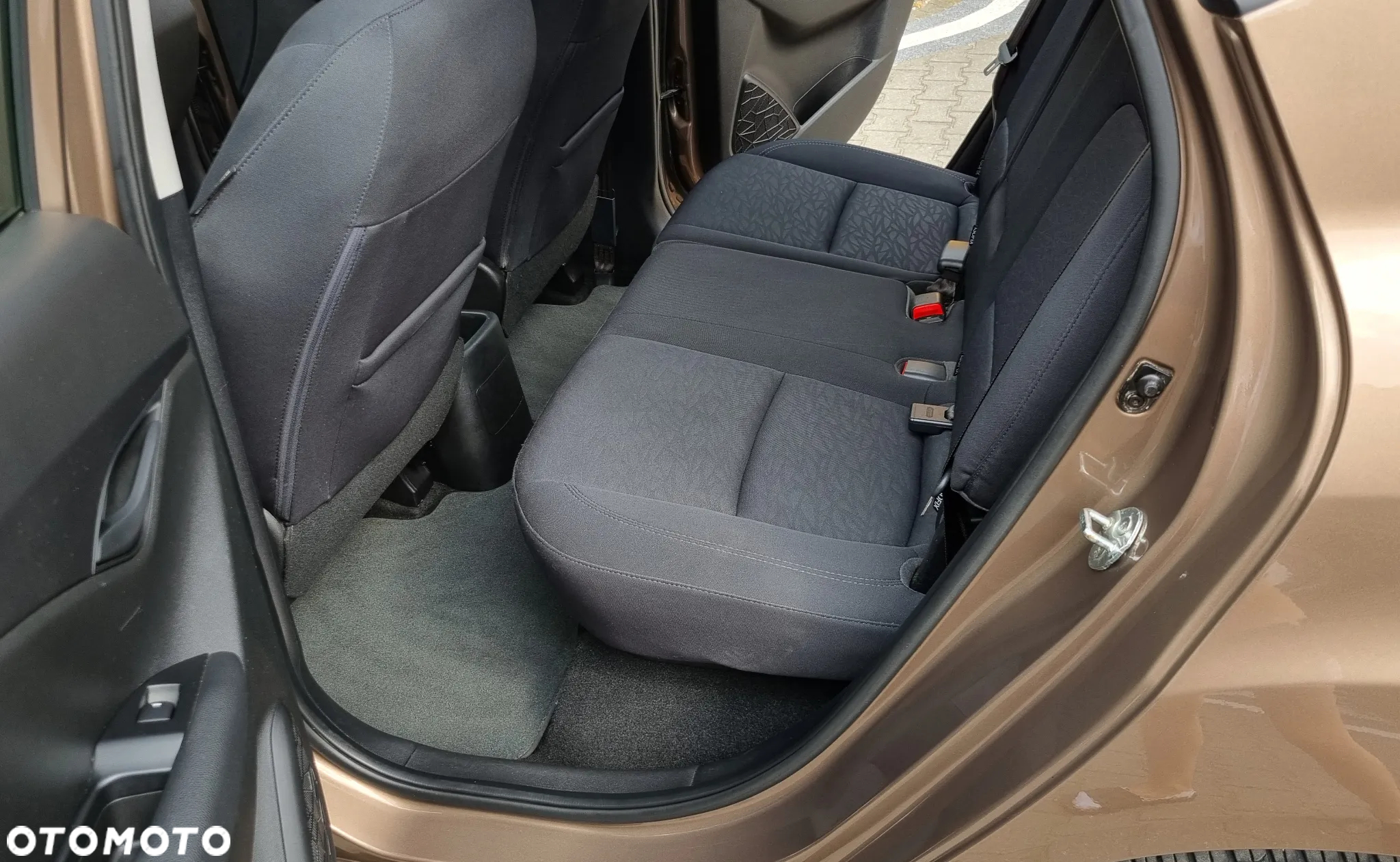 Hyundai ix20 1.6 Comfort - 17