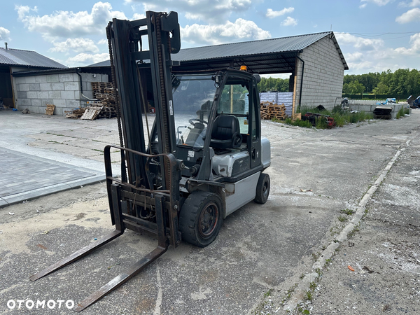 Nissan FGD02A300