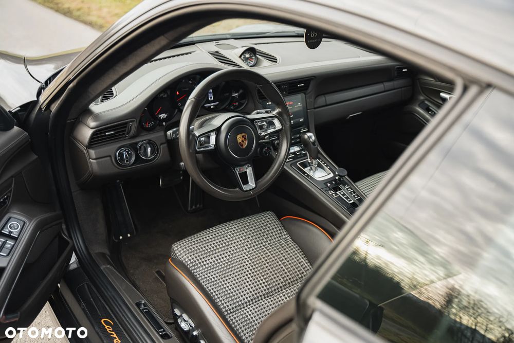 Porsche 911 Carrera 4S PDK - 9