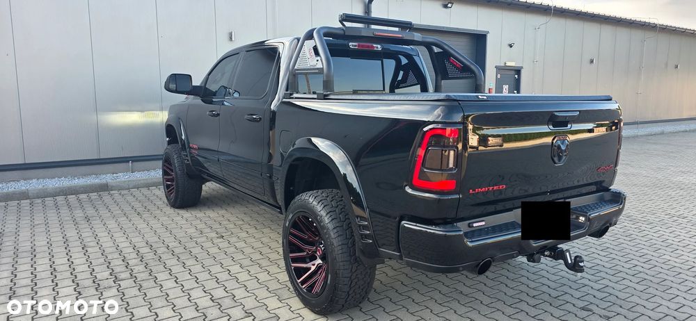 RAM 1500 5.7 Crew Cab Shortbed Limited Black - 15