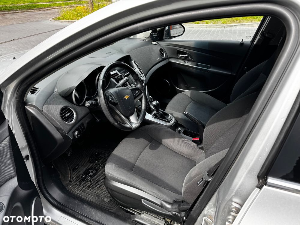 Chevrolet Cruze 1.8 LT+ - 7