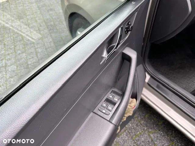 Skoda RAPID Spaceback 1.6 TDI Elegance - 10