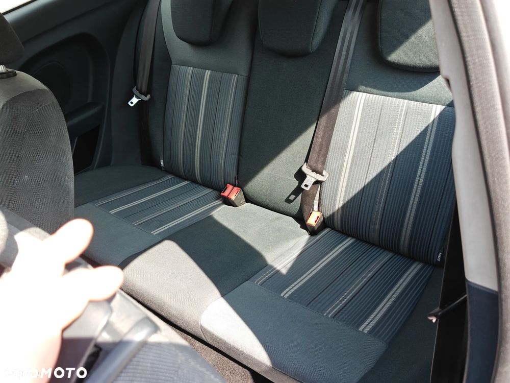 Ford Fiesta 1.25 Viva - 8