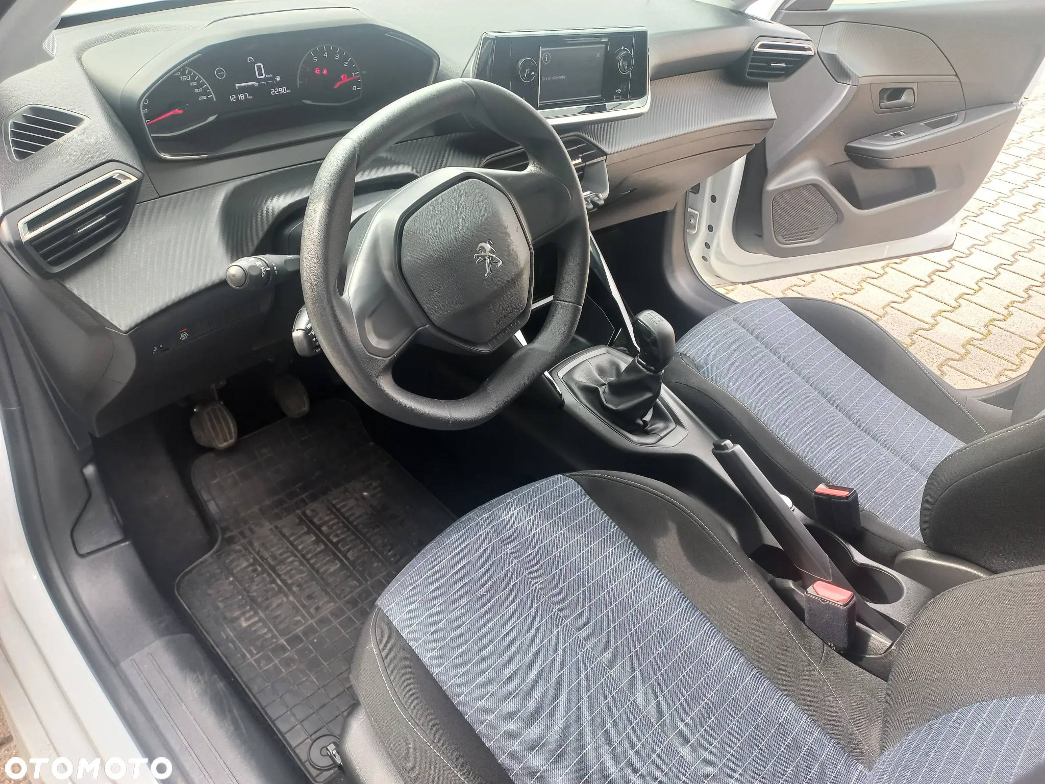 Peugeot 208 1.2 PureTech Active Pack S&S - 6