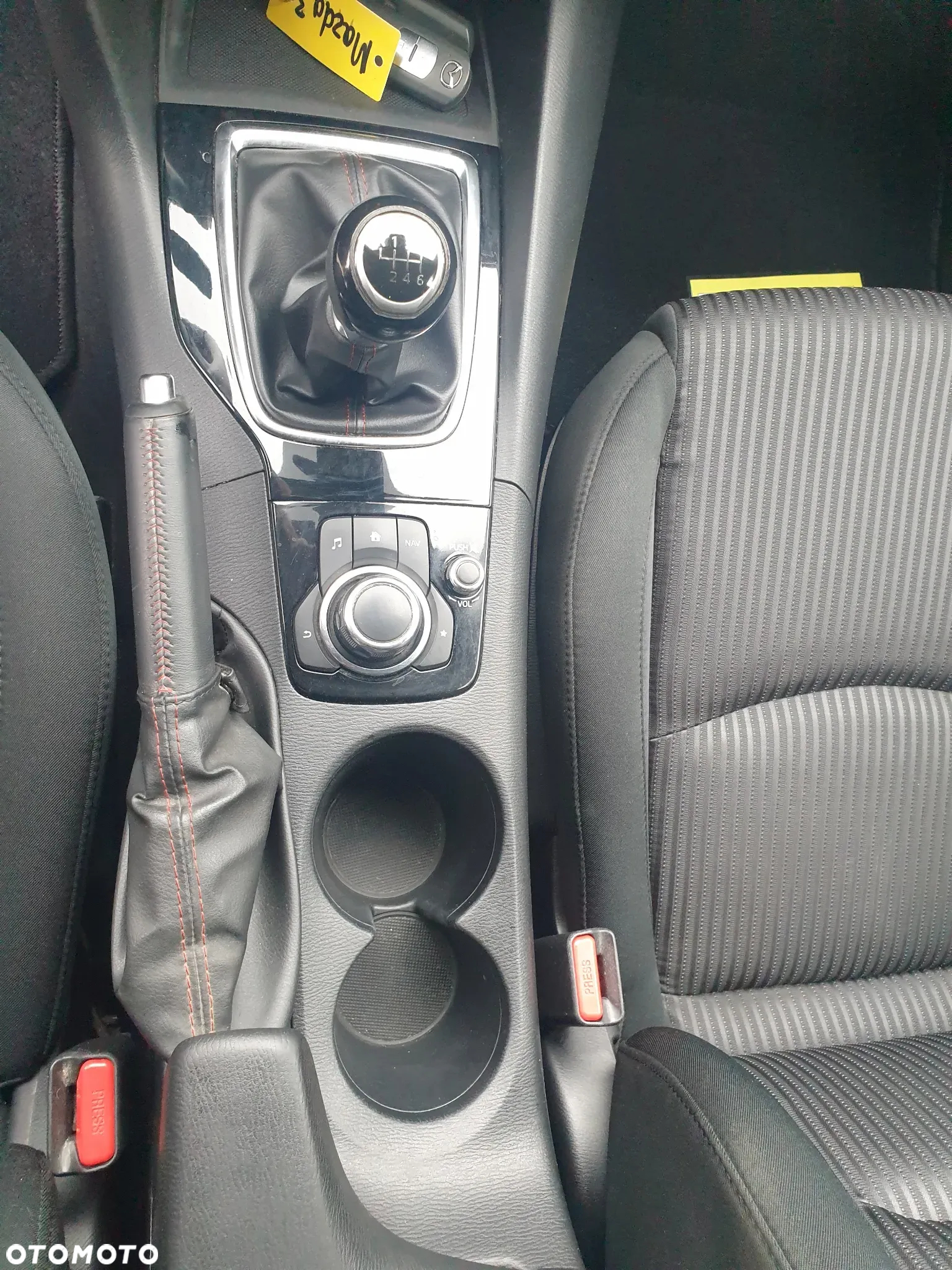 Mazda 3 SKYACTIV-G 120 Center-Line - 24