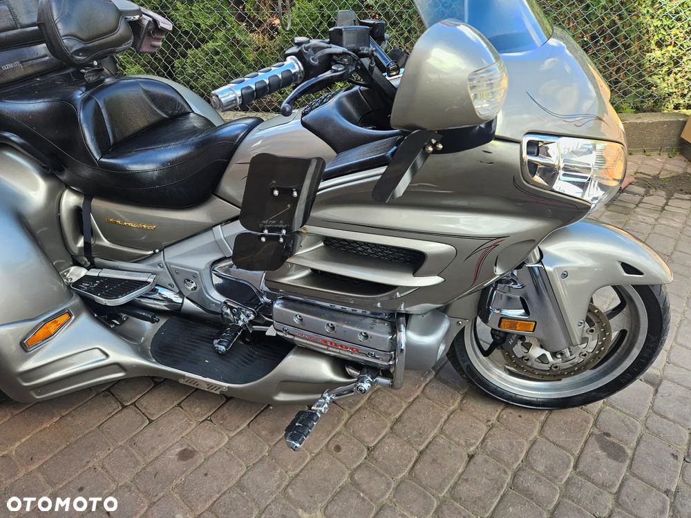 Honda GL - 4