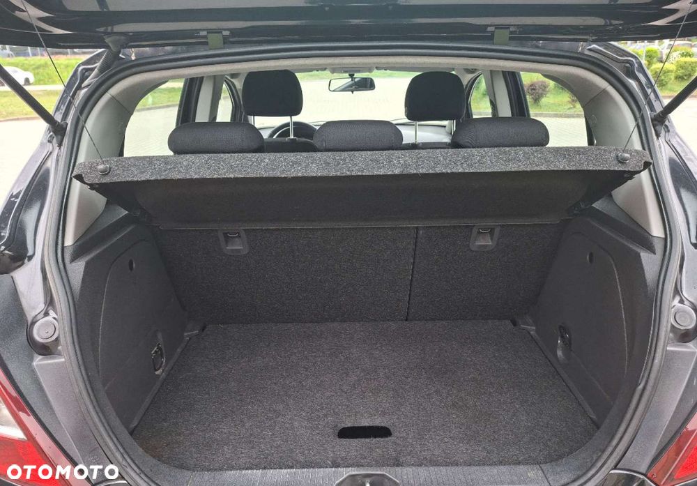 Opel Corsa - 12
