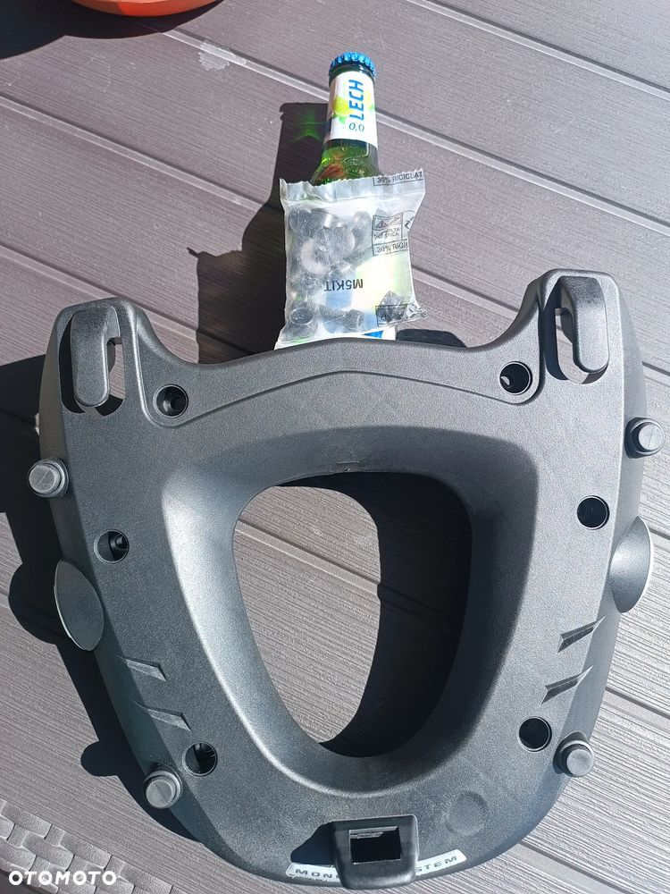 Płyta GIVI M5 pod kufer centralny MONOKEY - 1