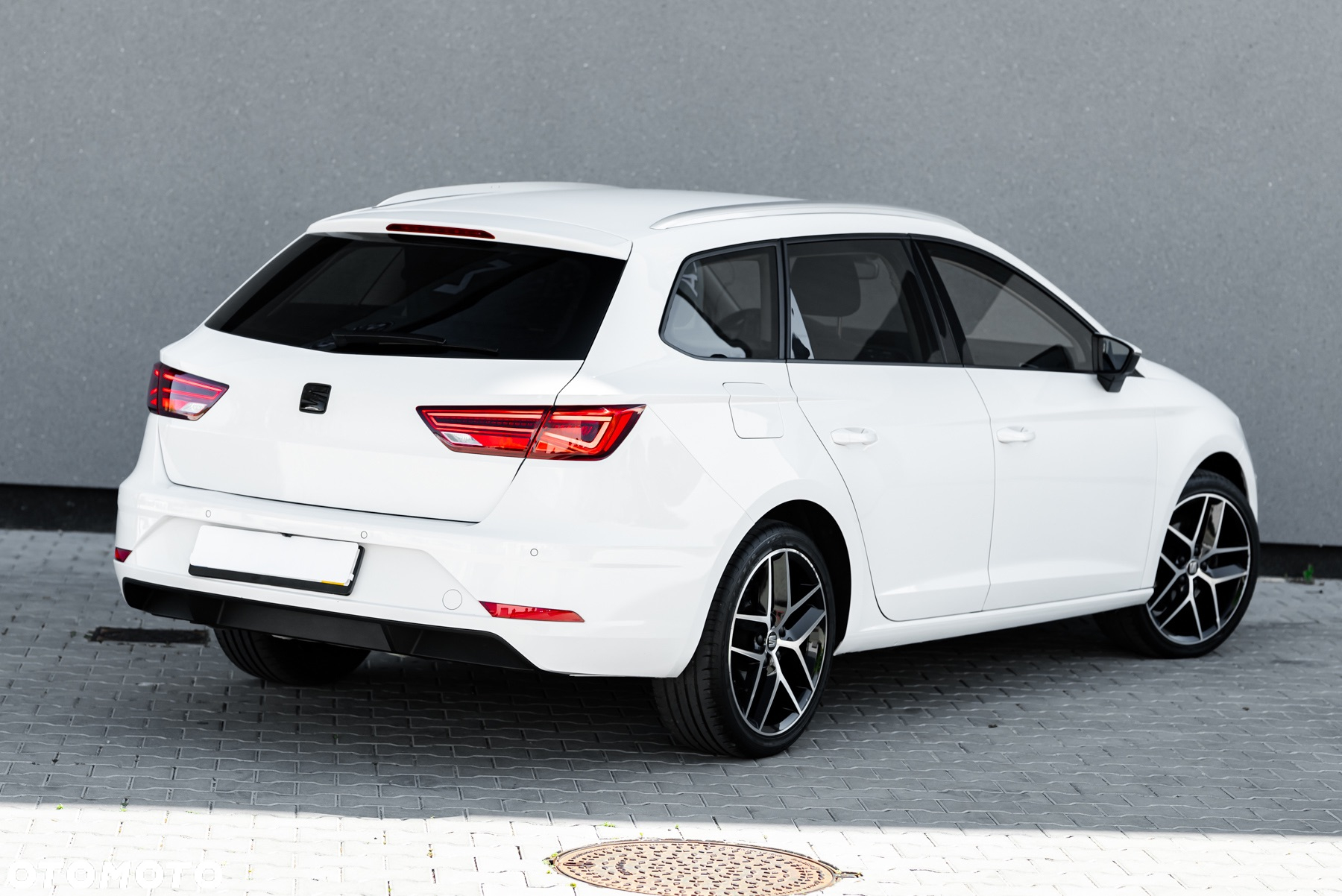 Seat Leon 2.0 TDI DPF DSG Style - 16