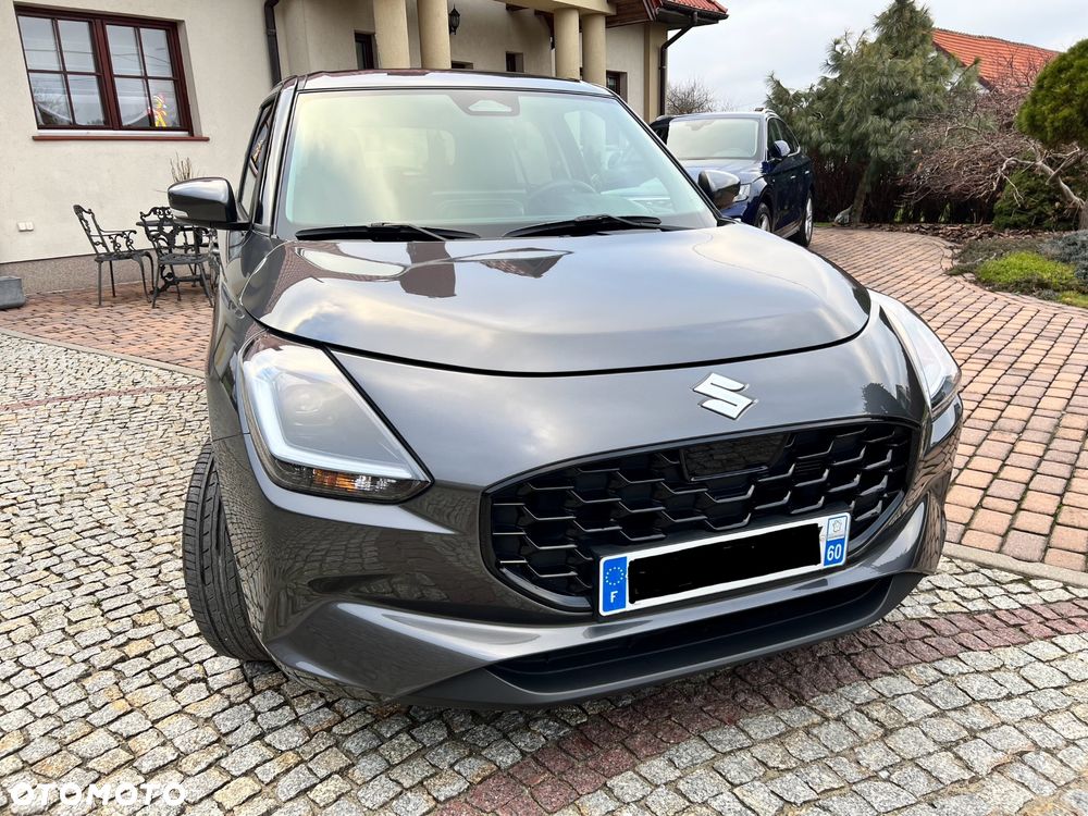 Suzuki Swift 1.2 Dualjet SHVS Elegance CVT - 8