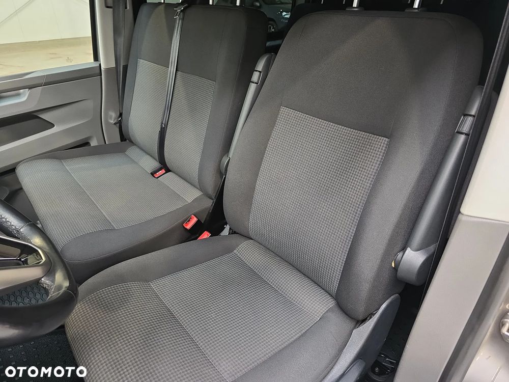 Volkswagen Transporter L1H1 Plus Comfortline DSG - 11