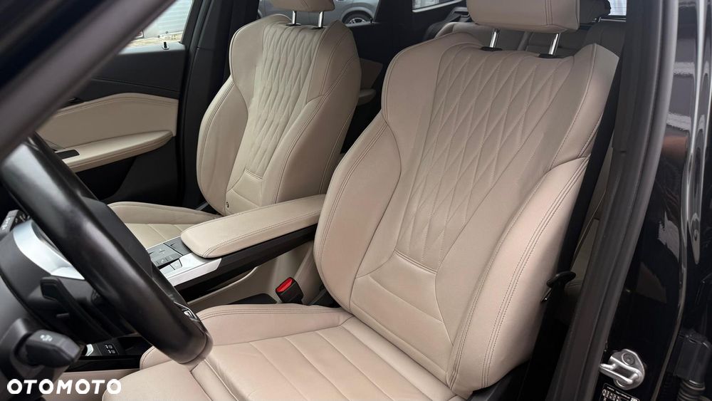 BMW X1 xDrive23i mHEV sport - 25