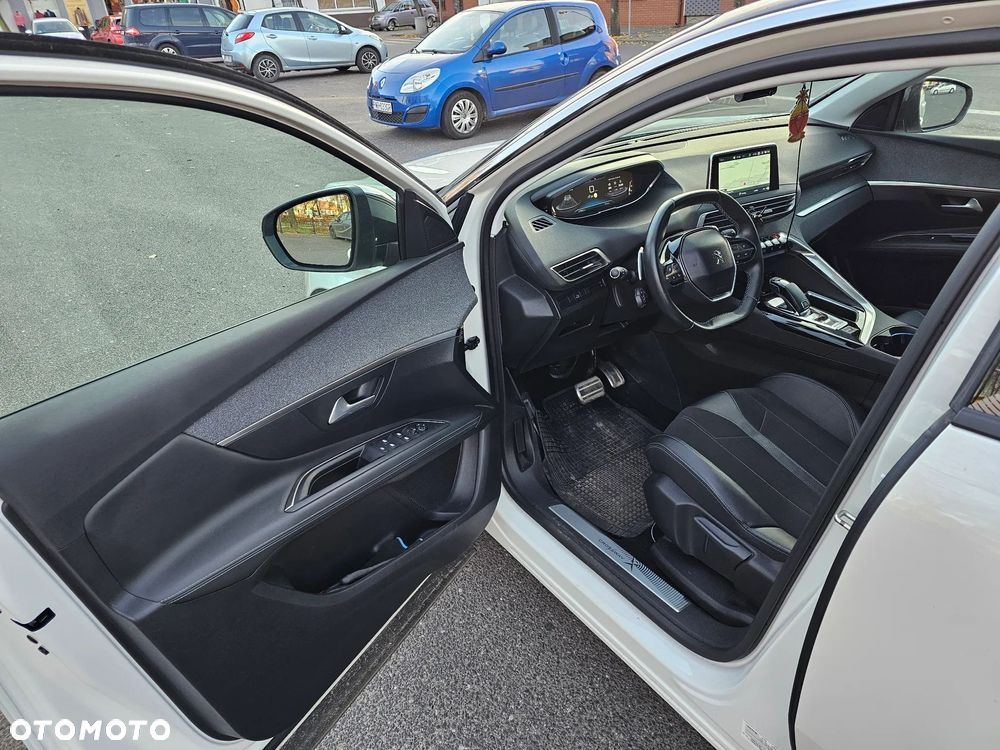 Peugeot 3008 PureTech 130 Stop & Start GPF EAT8 Crossway - 10