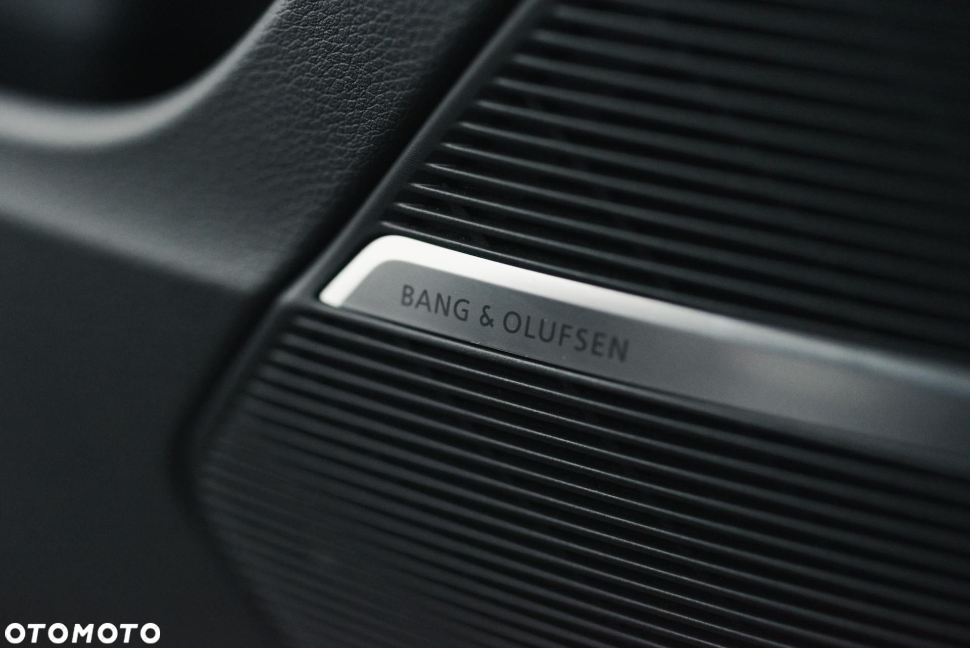 Audi RS Q8 - 30