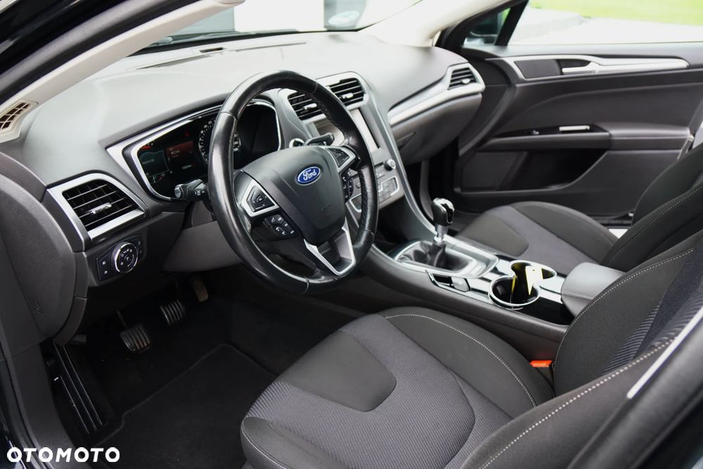 Ford Mondeo 2.0 TDCi STart-Stopp Titanium - 24