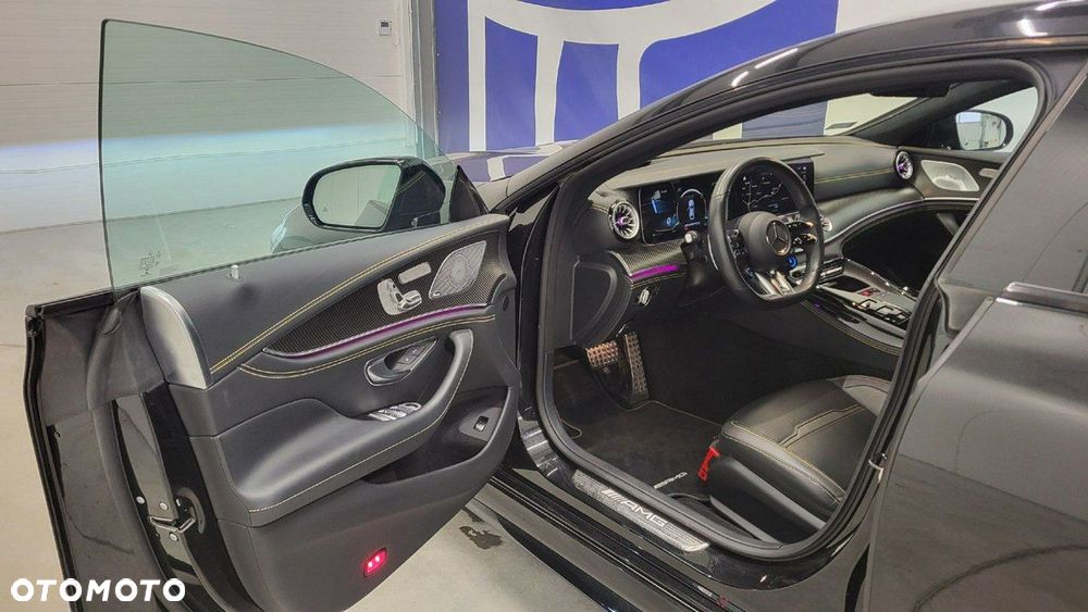 Mercedes-Benz AMG GT - 11