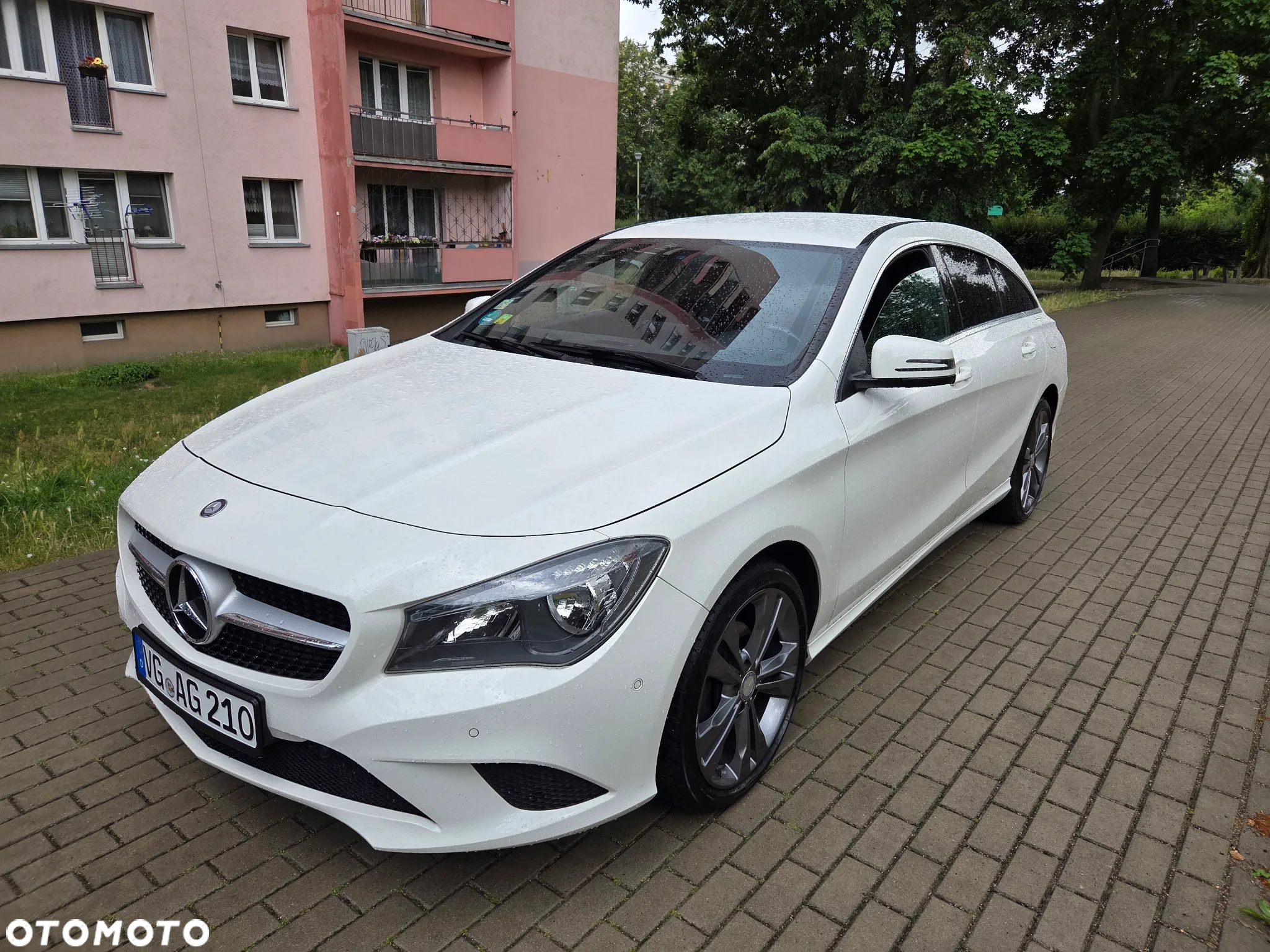 Mercedes-Benz CLA Shooting Brake 180 - 9