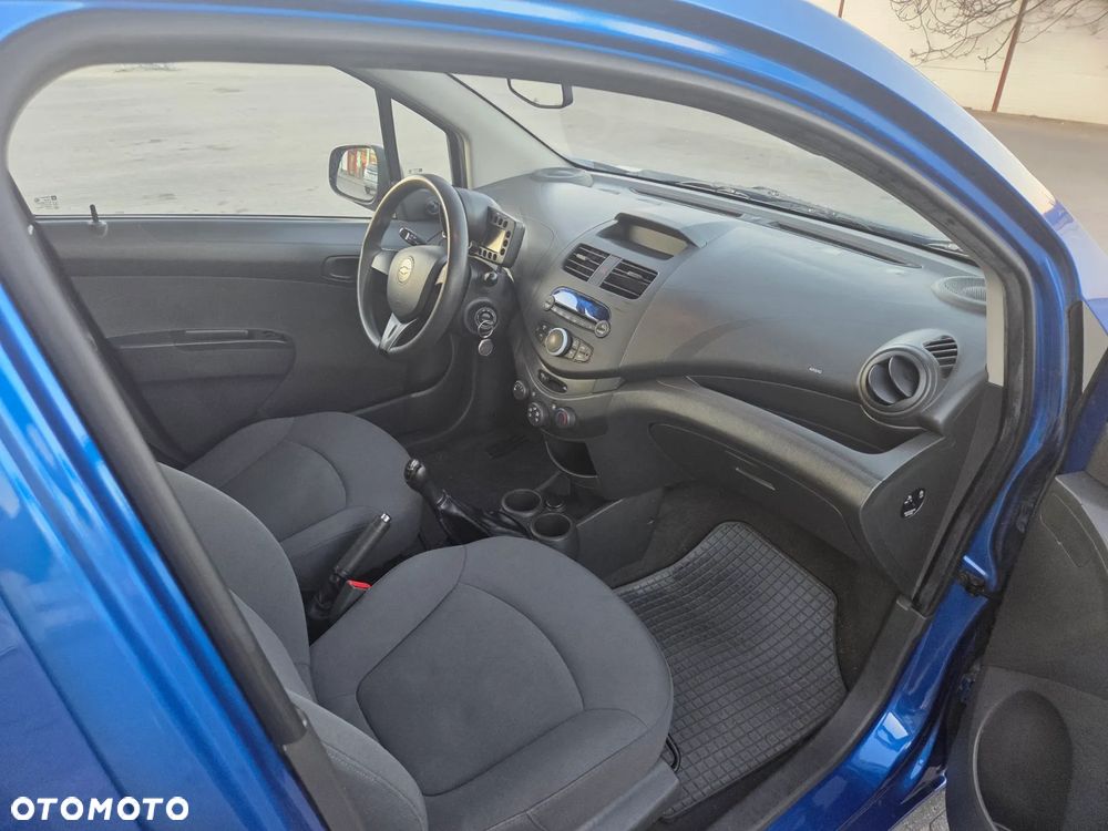 Chevrolet Spark 1.0 LS - 11