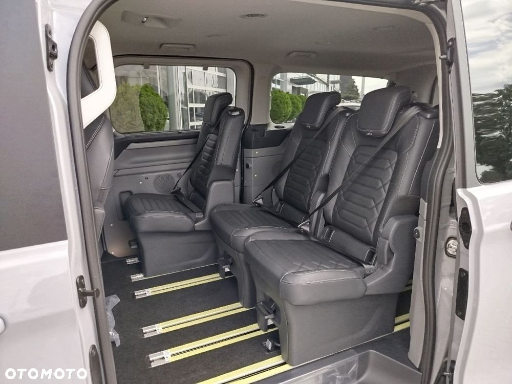 Ford Tourneo Custom 320 L2H1 VA Autm Titanium X - 13