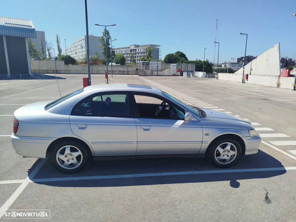 Honda Accord 2.0 ES - 4