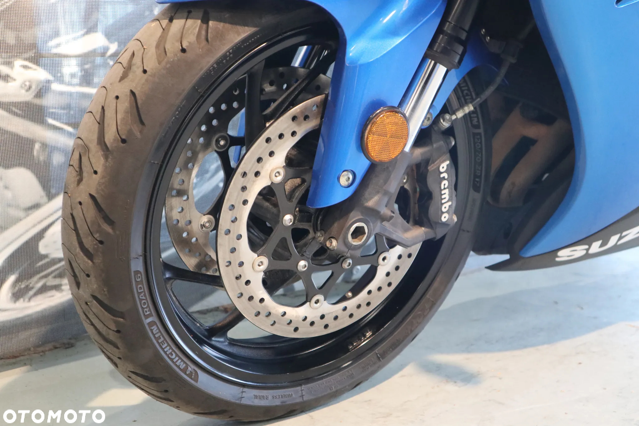 Suzuki GSX - 3