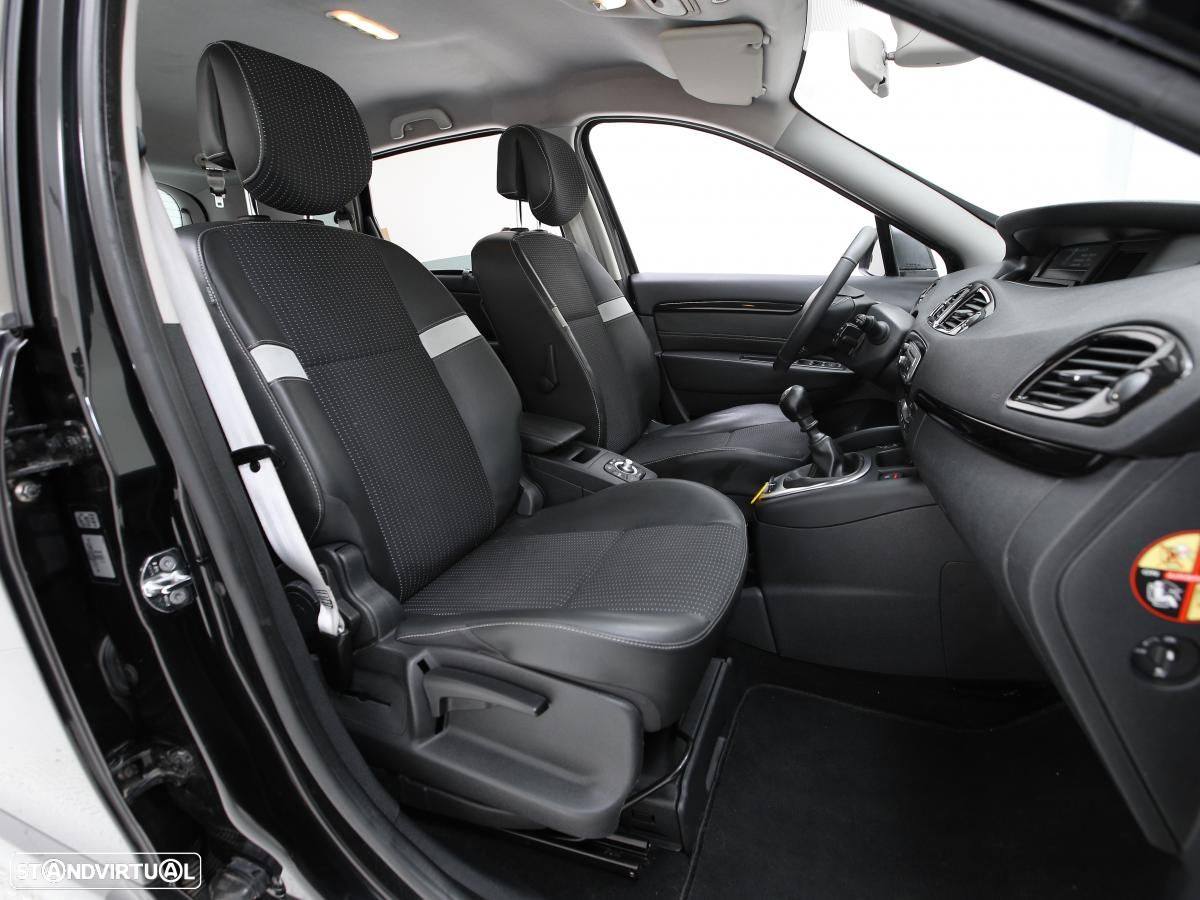Renault Mégane Scénic - 7