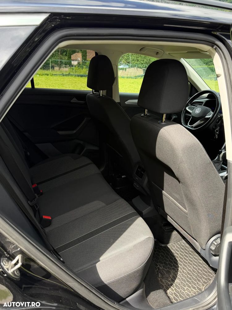 Volkswagen T-Roc 1.5 TSI DSG Advanced - 13
