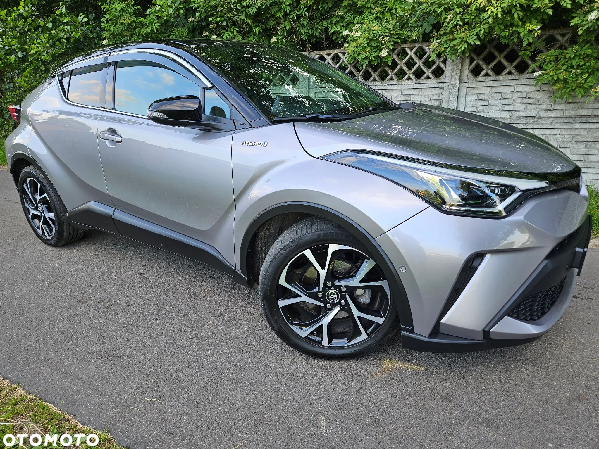 Toyota C-HR 1.8 Hybrid GPF Selection - 1