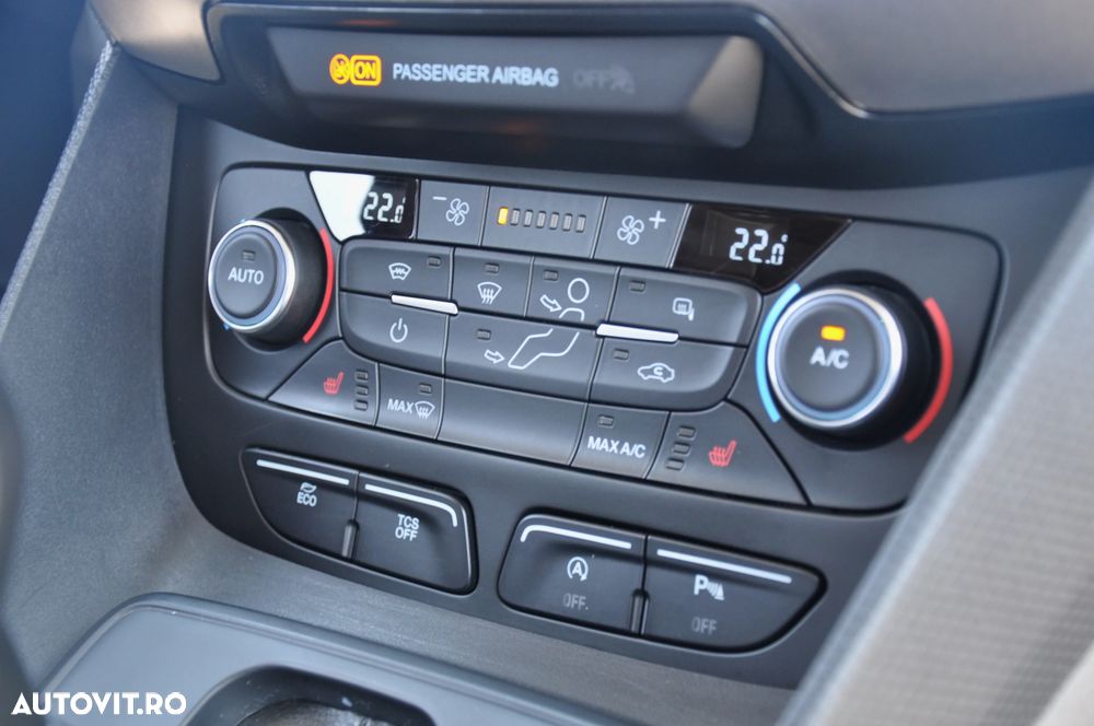 FORD Transit Connect 2022 — imagine 21