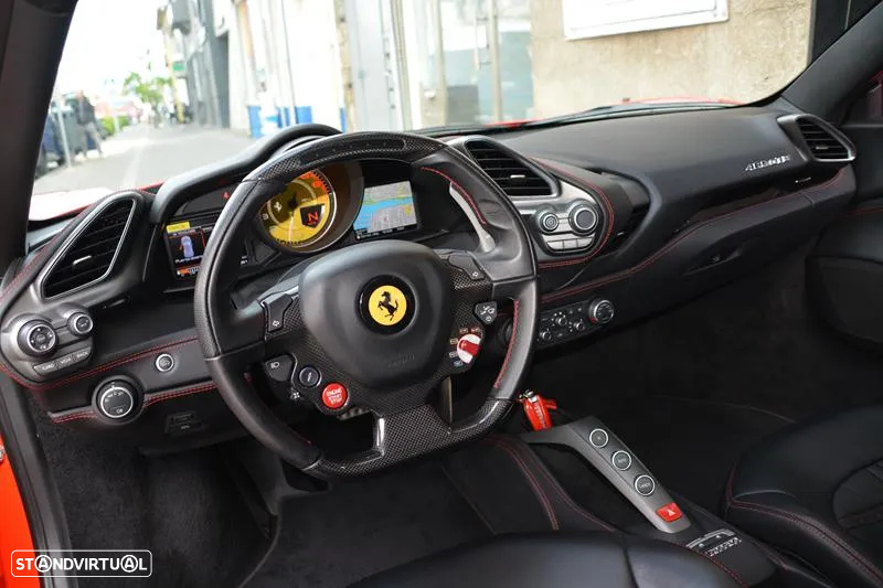 Ferrari 488 GTB - 28