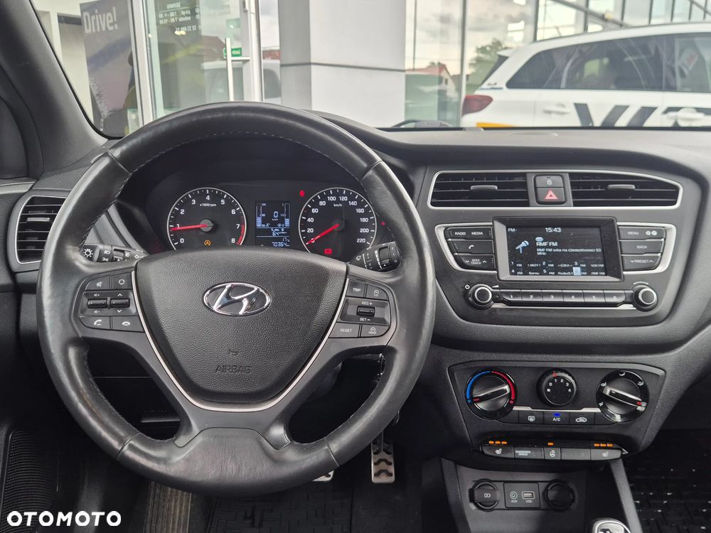 Hyundai i20 blue 1.4 Active Select - 8