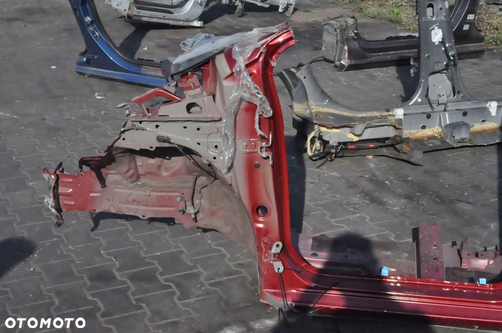 TOYOTA YARIS III ĆWIARTKA PODŁUŻNICA LEWA PRZÓD PRÓG LEWY - 4