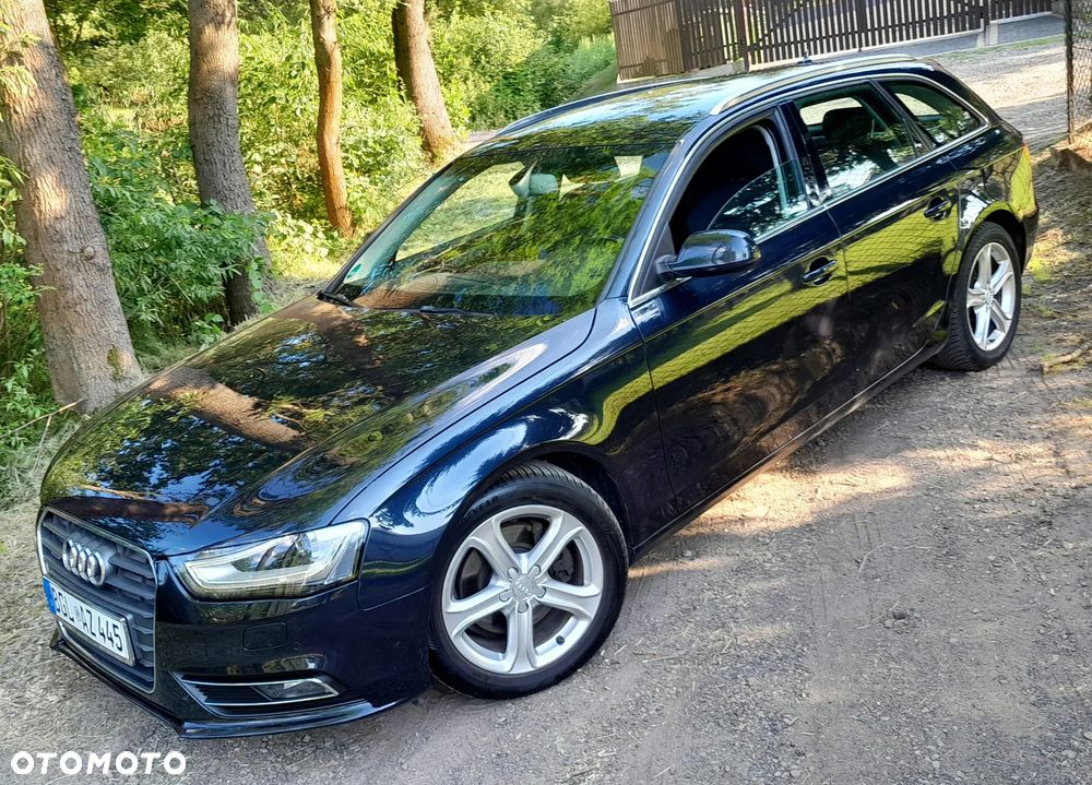 Audi A4 Avant - 32