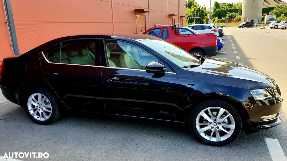 Skoda Octavia - 2