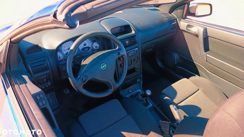 Opel Astra 1.8 Bertone - 12