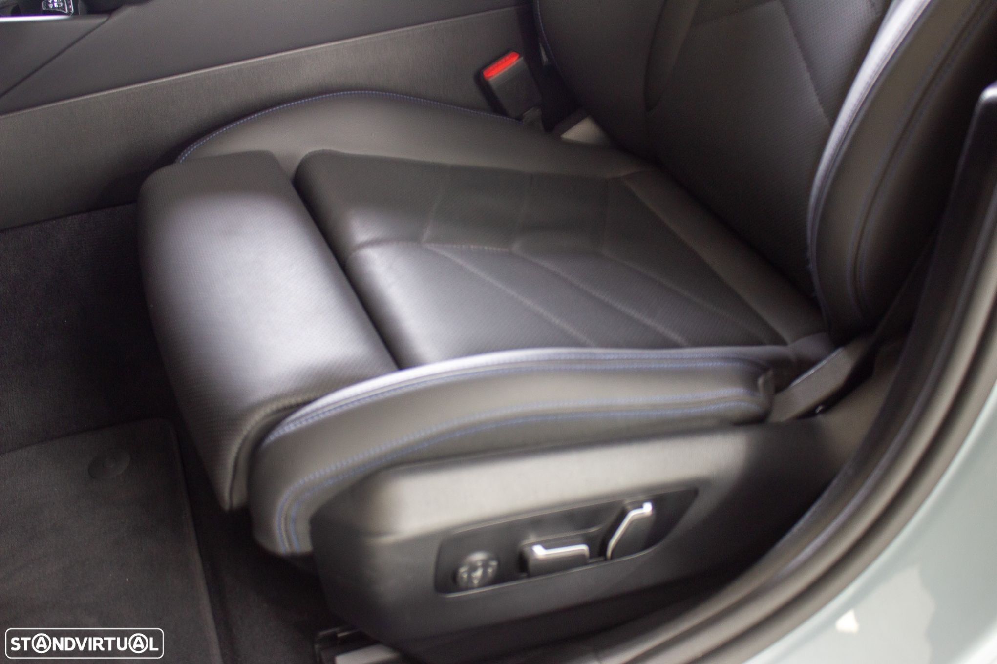 BMW i5 eDrive40 - 18