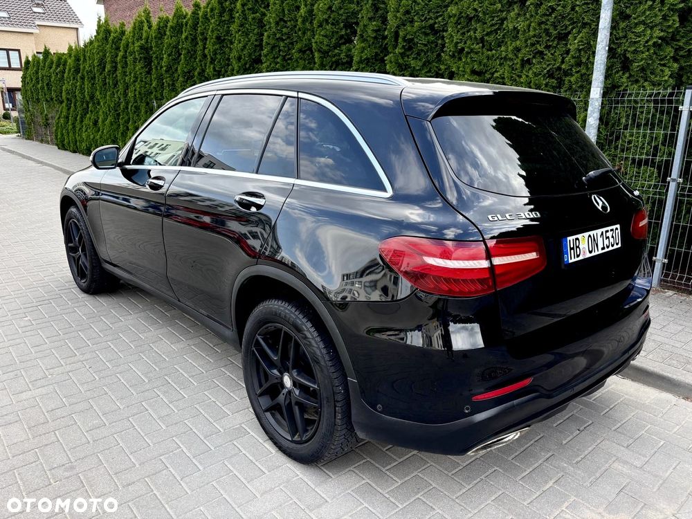Mercedes-Benz GLC 300 4Matic 9G-TRONIC - 6