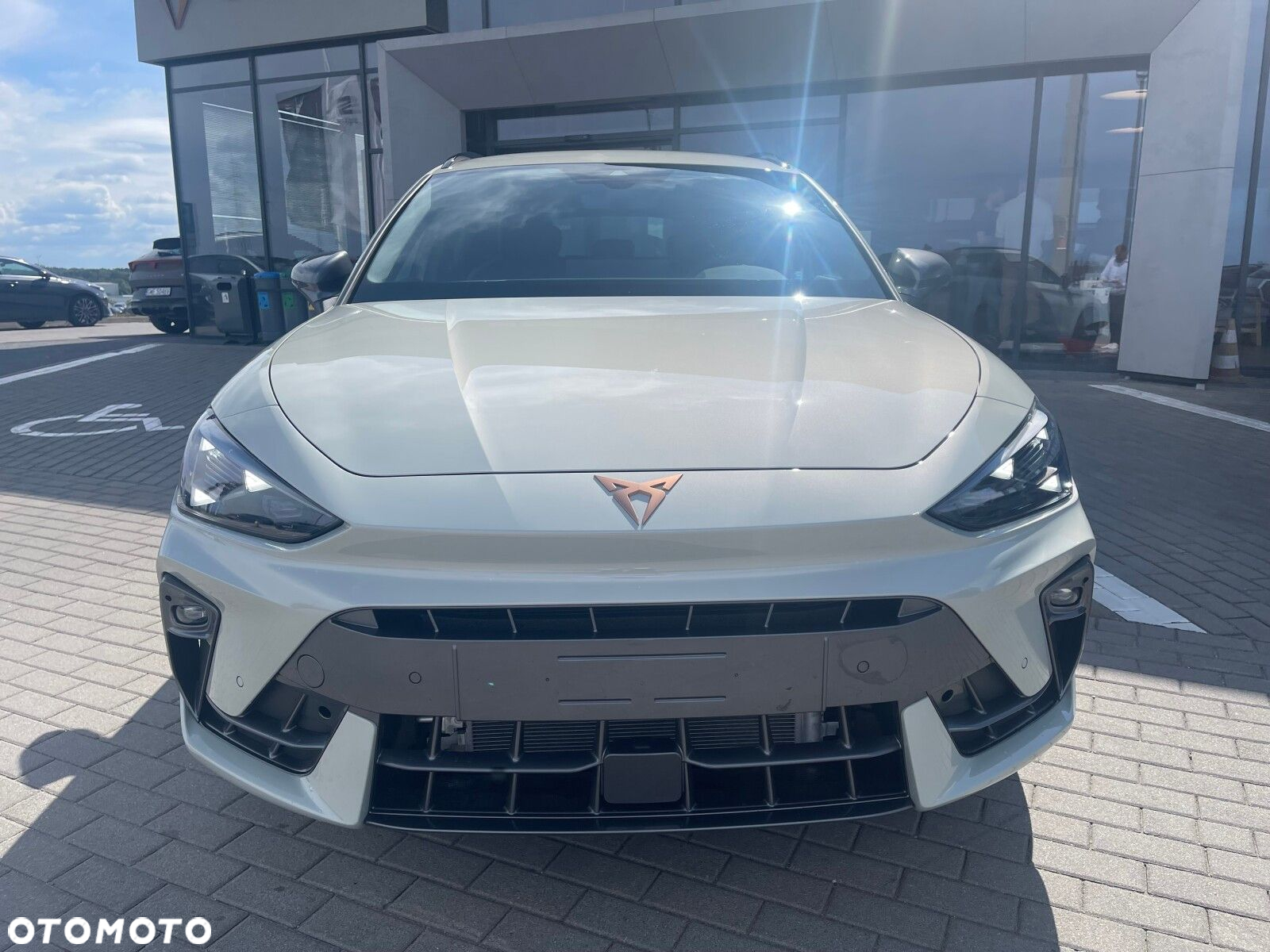 Cupra Leon Sportstourer - 3
