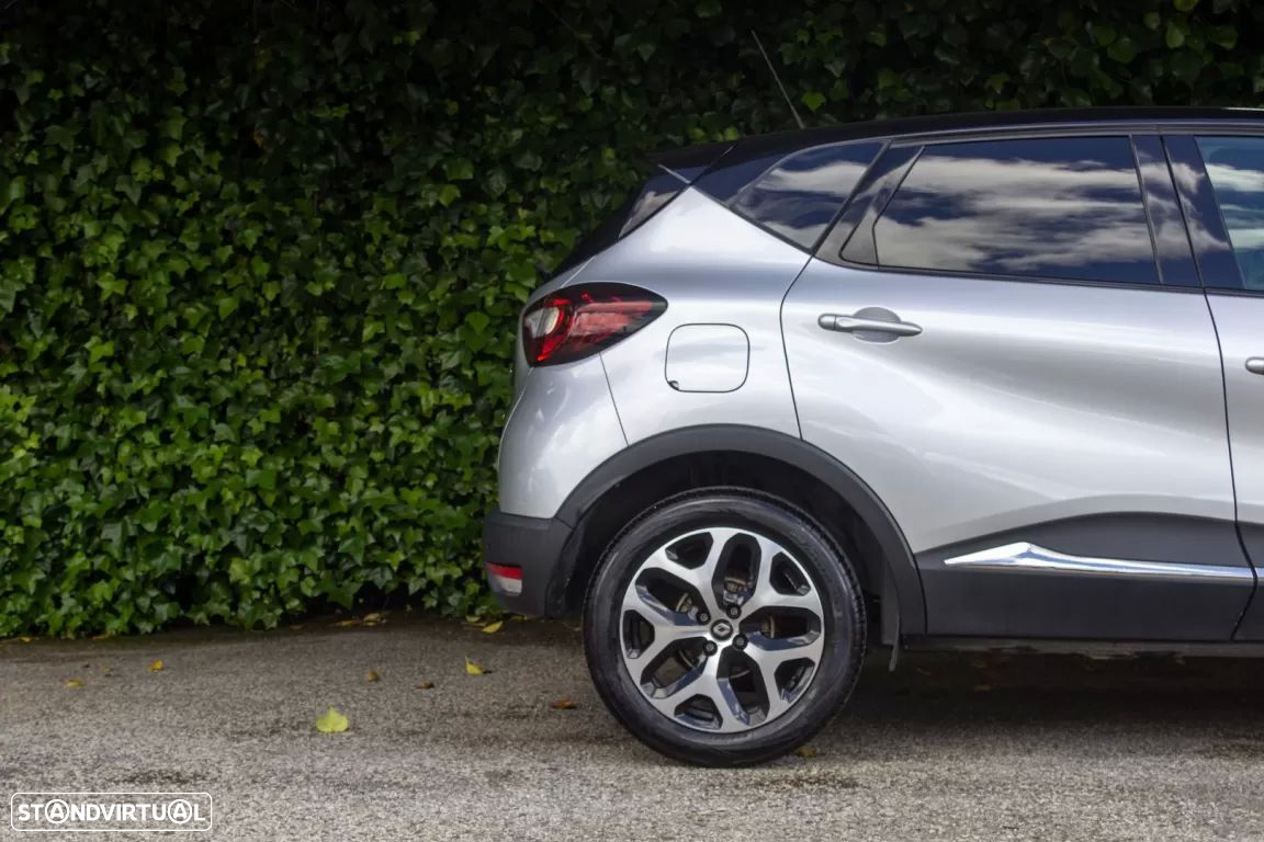 Renault Captur 1.5 dCi Exclusive EDC - 4