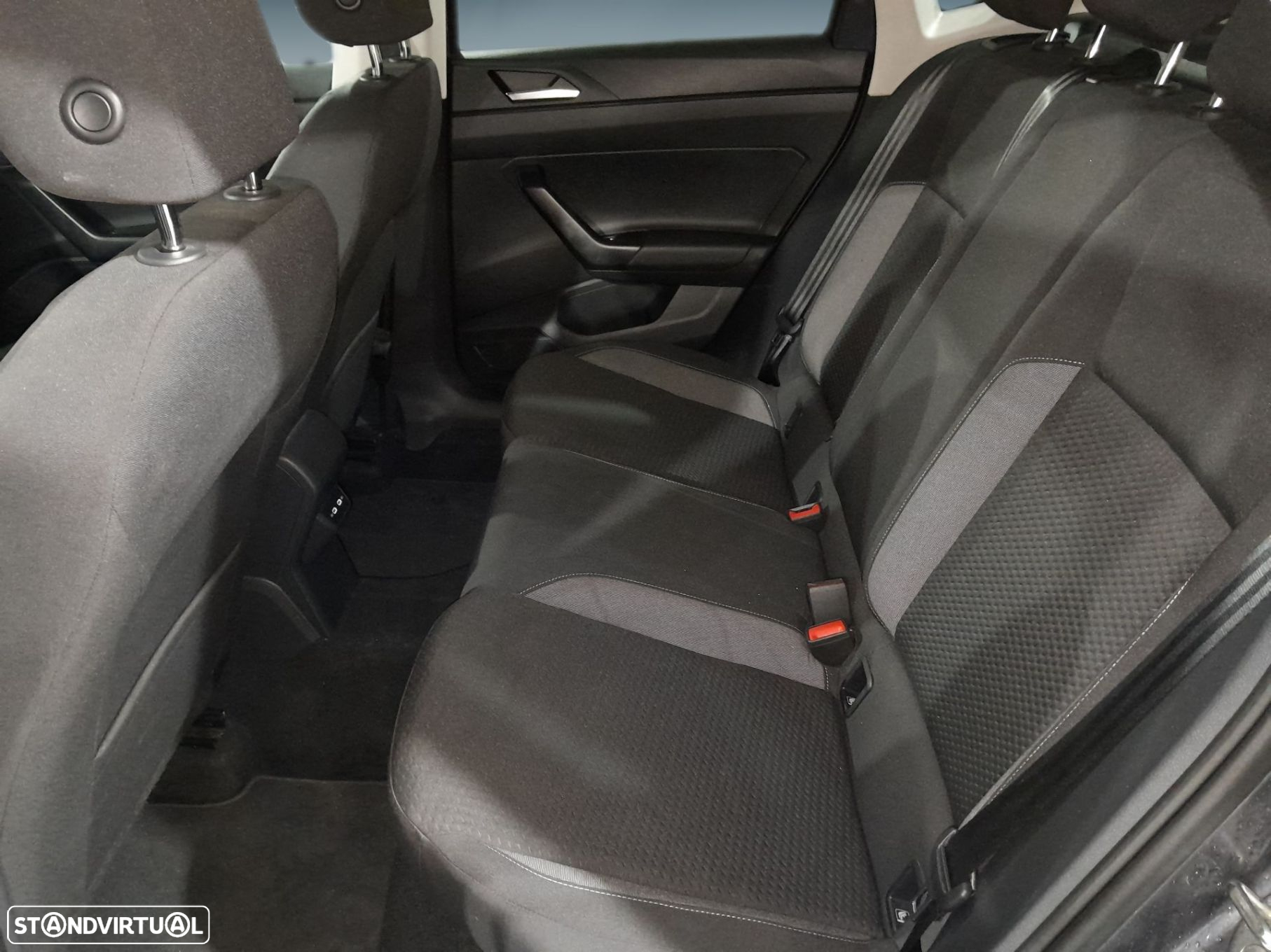VW Polo 1.0 TSI Urban - 11
