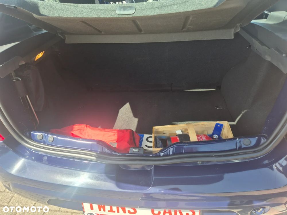 Dacia Sandero 1.2 16V Ambiance - 10