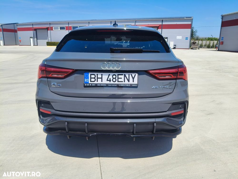 Audi Q3 - 2