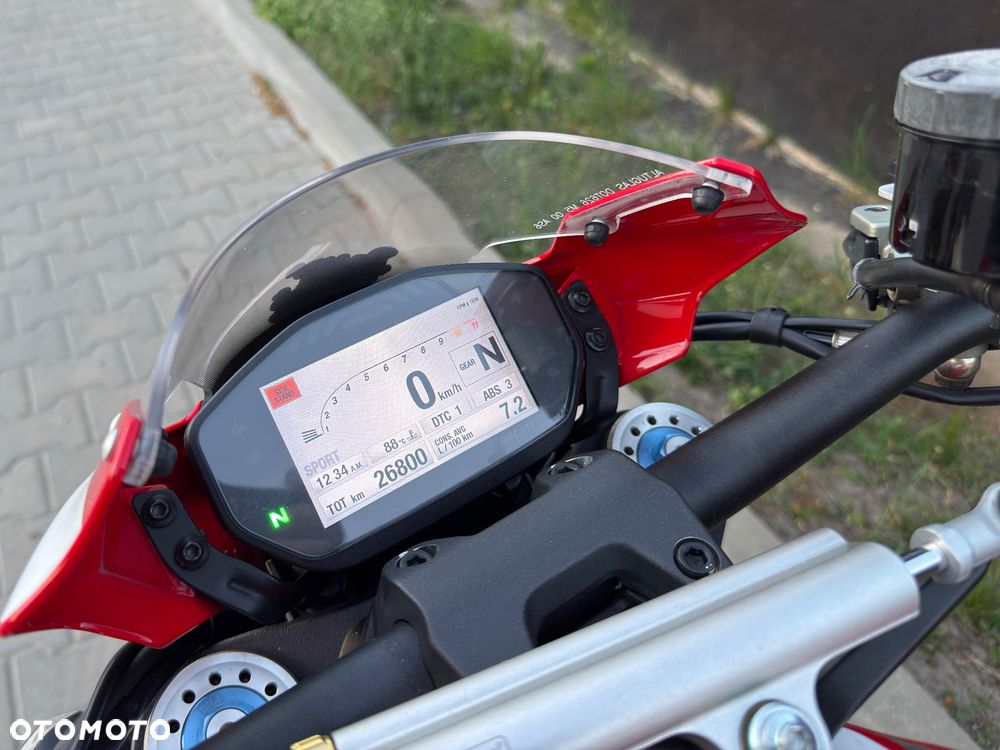 Ducati Monster - 4