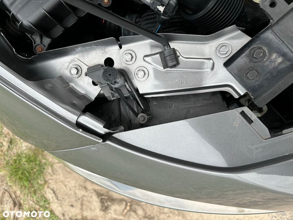 Fiat Tipo 1.6 MultiJet DCT Lounge - 22