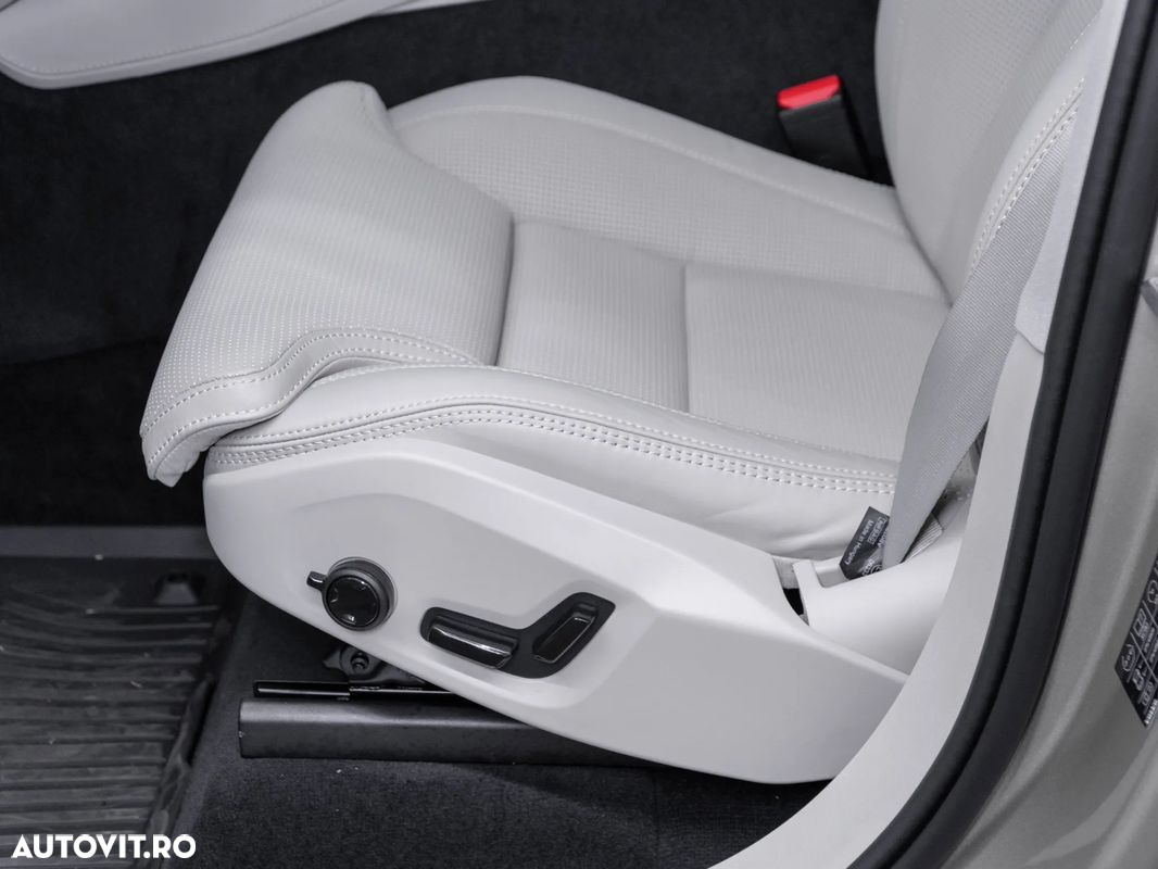 Volvo XC 90 Recharge T8 AWD Plus Bright - 30