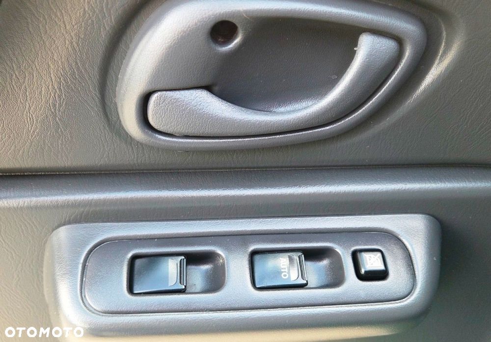 Suzuki Jimny - 10